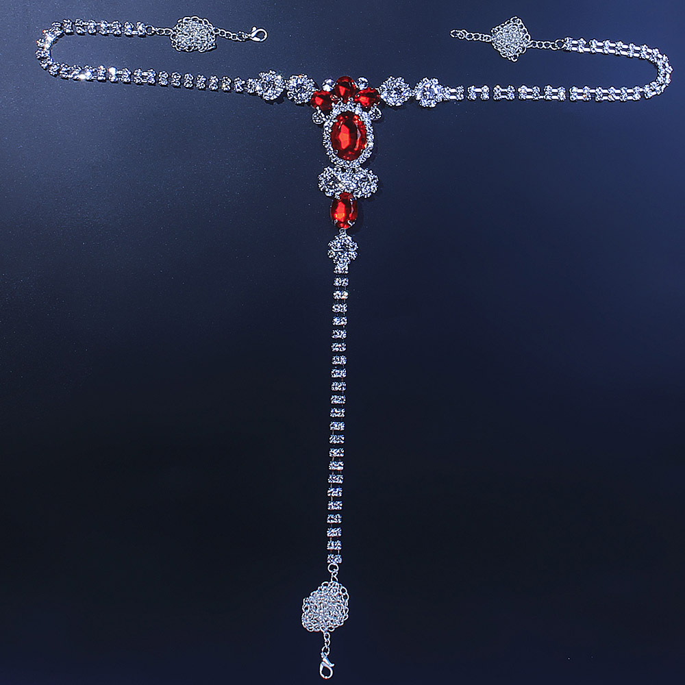 Elegant Crystal Body Chain With Rhinestone Statement Design